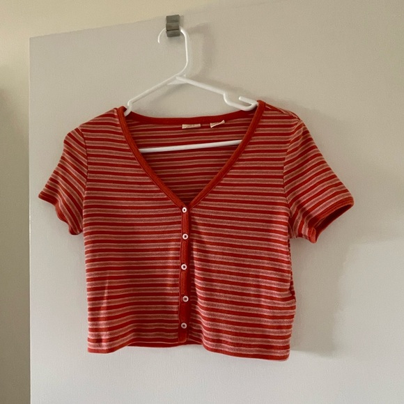Cropped buttoned Levis Stripped Women’s T shirt Medium - Picture 1 of 3